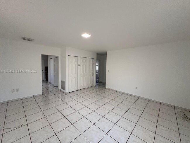 Building Photo - 1209 NE 136th Terrace