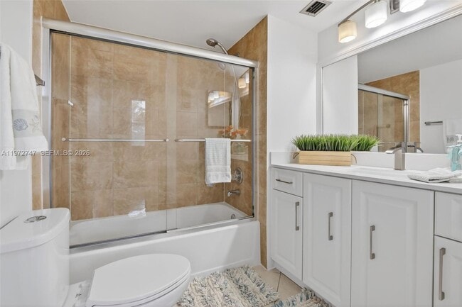 Building Photo - 3300 W Rolling Hills Cir