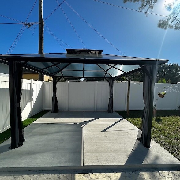 Building Photo - 4507 N Matanzas Ave