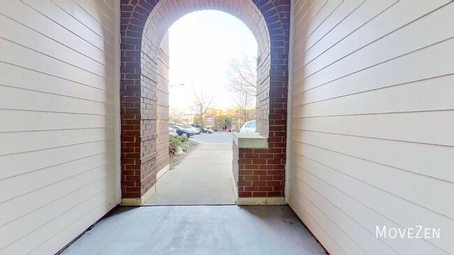Building Photo - 764 N Davidson St