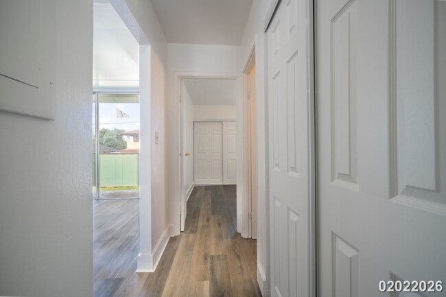 Building Photo - 2 Bedroom 1 Bathroom in Whitmore Village - $2,350.00- Section 8 Welcome