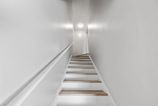 Building Photo - 205 Marquette St