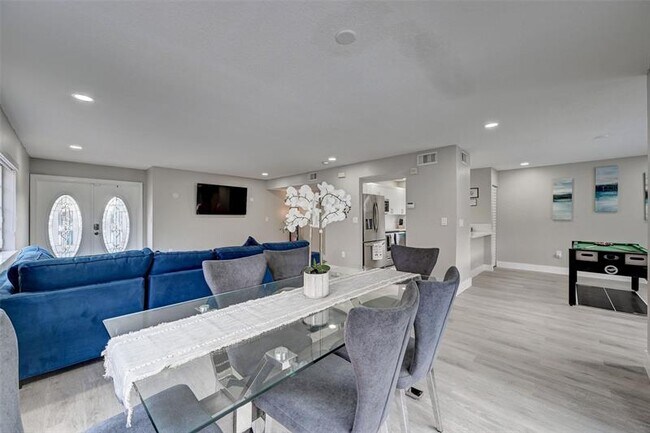 Building Photo - 14125 SW 167th Terrace