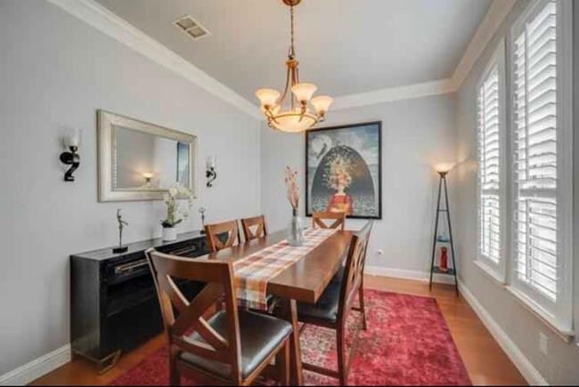 Building Photo - 241 Carrington Ln