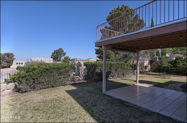 Building Photo - 601 Firedale Ln
