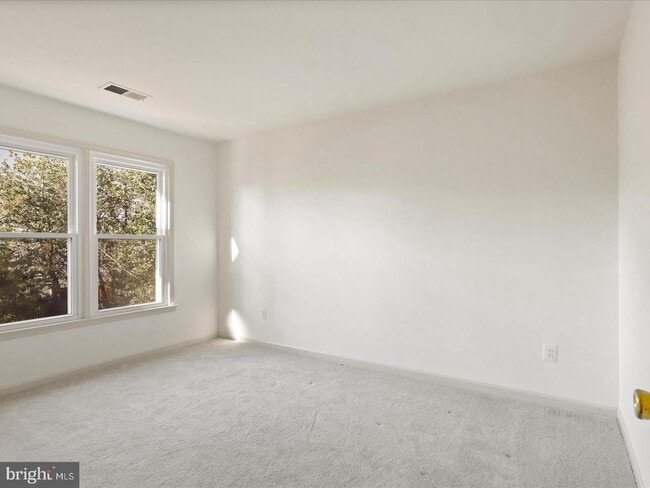 Building Photo - 7004 Dreams Way Ct