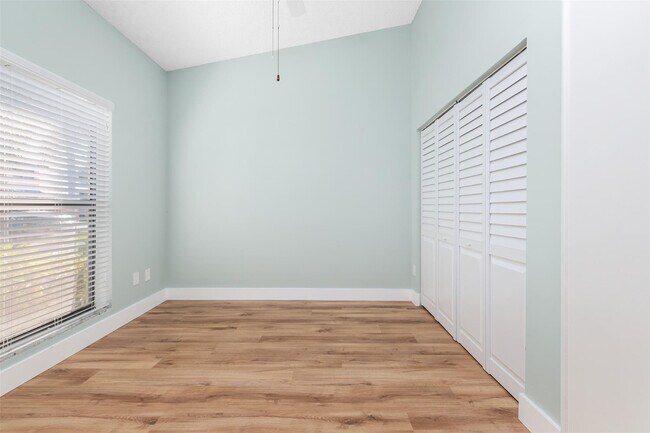 Building Photo - 9109 SW 21st St