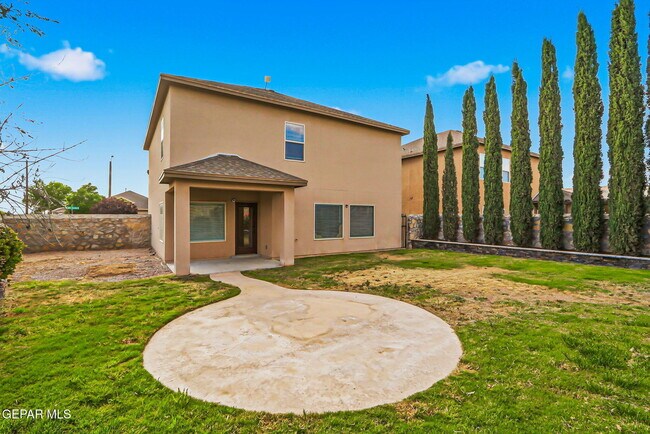 Building Photo - 3144 Hidden Creek Dr