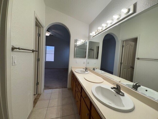 Building Photo - 2BR + 2 BONUS ROOMS with 54 foot Long Boat/Toys DEEP Garage