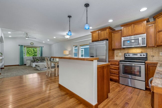 Building Photo - 3/2 Ranch Style Home in Berthoud!