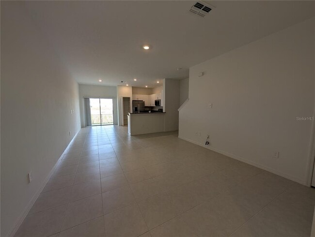 Building Photo - 32021 Spiceberry St