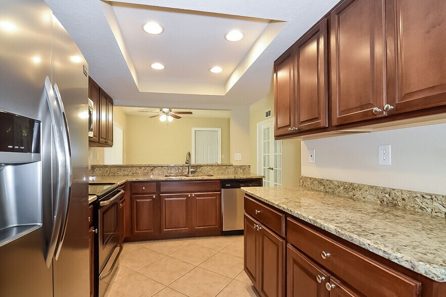 Building Photo - 4404 Sawgrass Blvd