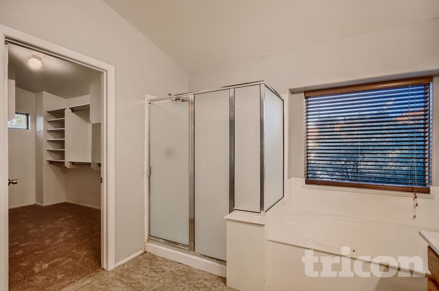 Building Photo - 45063 W Jack Rabbit Trail