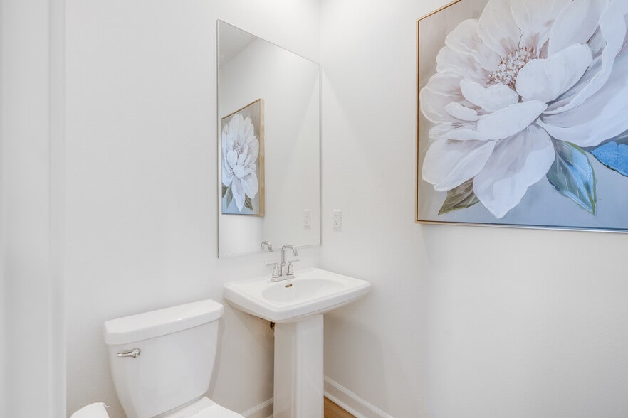 Building Photo - 414 Caliper Way