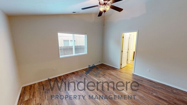 Building Photo - 230 Chapra St