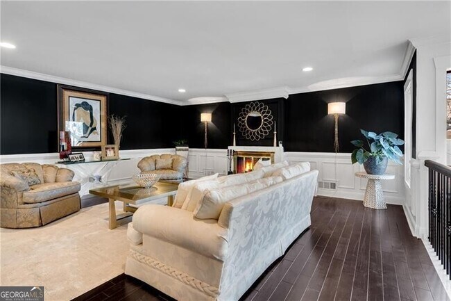 Building Photo - 54 Basswood Cir NE