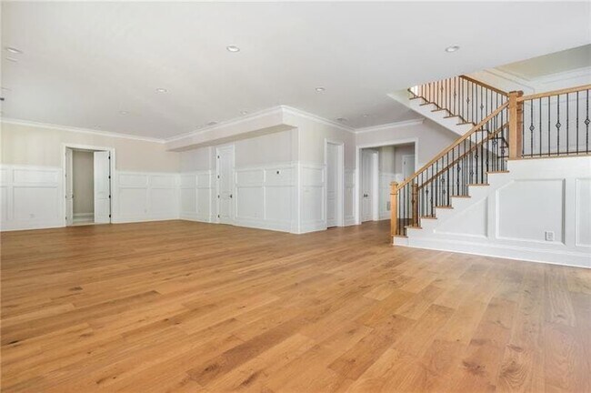 Building Photo - 1169 Dorby Park Dr NE