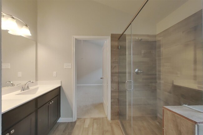Building Photo - 9829 Gln Brk Ln