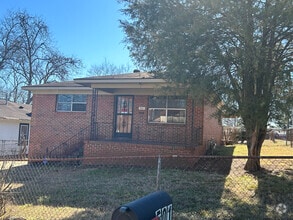 Building Photo - 501 Jerry Coleman St