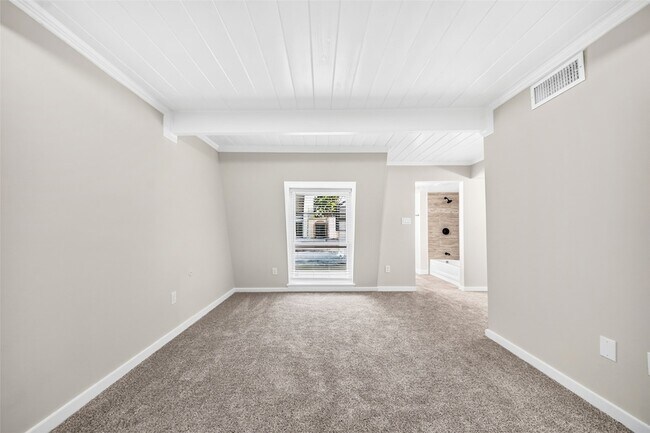 Building Photo - 5328 Brownway St