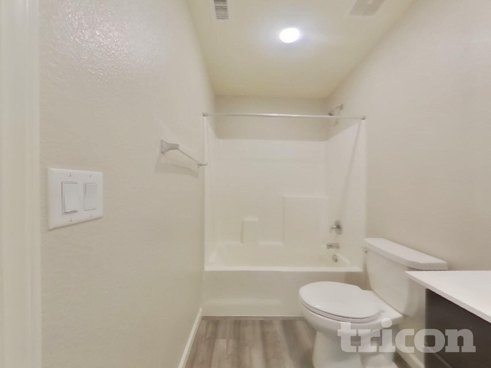 Building Photo - 904 Convair Ct