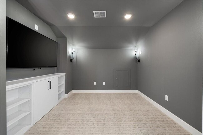 Building Photo - 6216 Bower Wl Rd