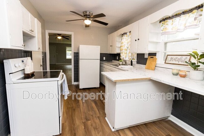 Primary Photo - 2609 14th Ave