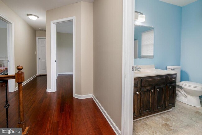 Building Photo - 5444 E Nithsdale Dr