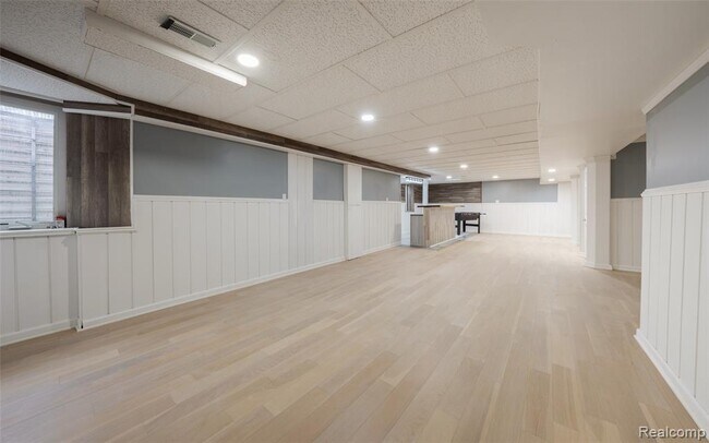 Building Photo - 49184 Gracechurch Rd