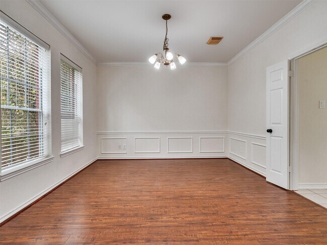 Building Photo - 4510 Chestnut Meadow Dr