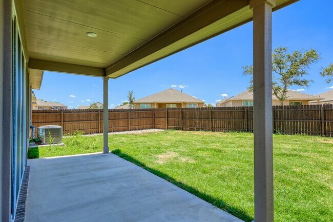 Building Photo - 1917 Centerline Ln