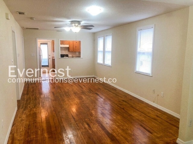 Building Photo - 715 W Ohio Ave