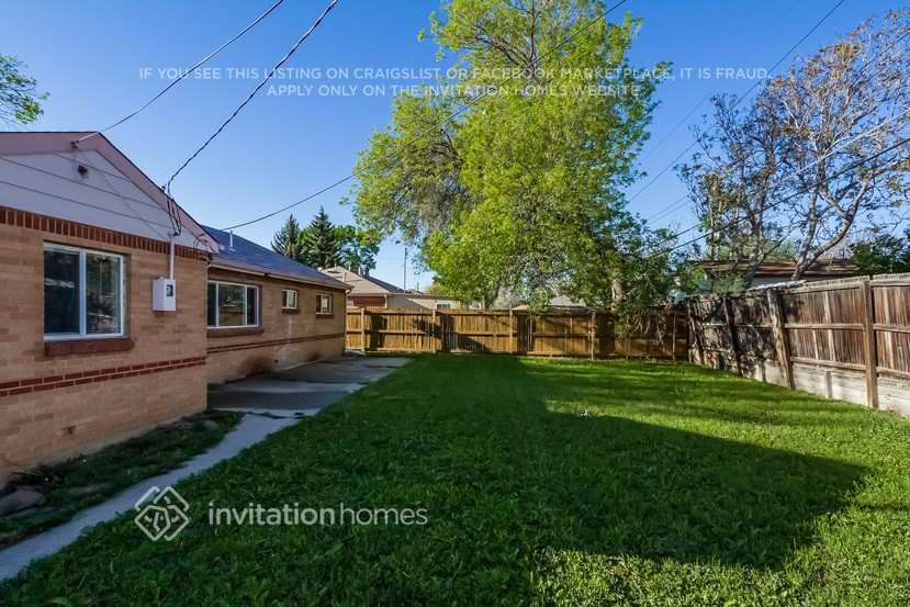 Building Photo - 9301 Lillian Ln