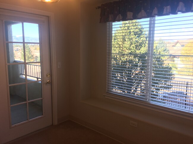 Building Photo - 3896 Riviera Grove