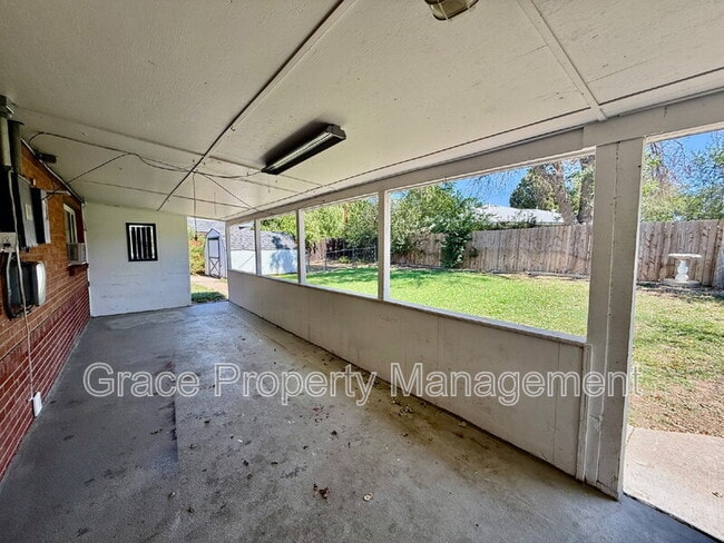 Building Photo - 9080 Russell Way