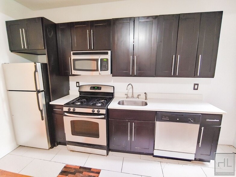 Building Photo - WEST 135 STREET