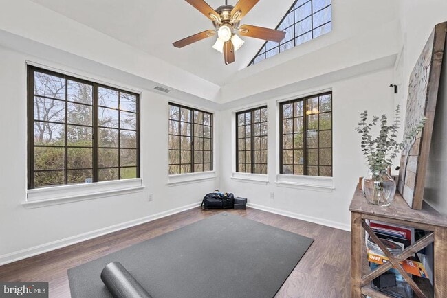 Building Photo - 6009 Mersey Oaks Way