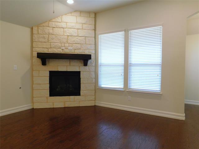 Building Photo - 9616 Creekmere Dr