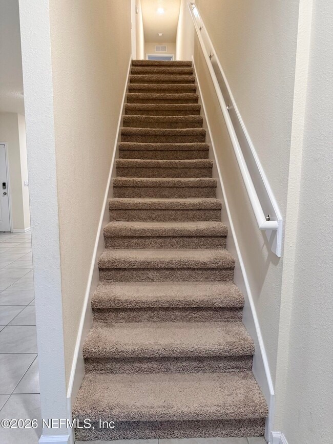 Building Photo - 246 Aralia Ln