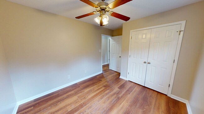 Building Photo - 4 Bedroom Gem Less Than 30 Minutes from Fort Bragg!