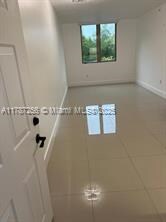 Building Photo - 2630 SW 28th St