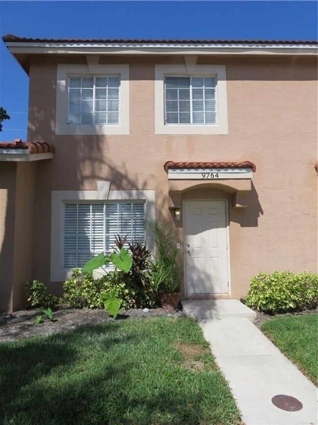 Building Photo - 9764 Kamena Cir