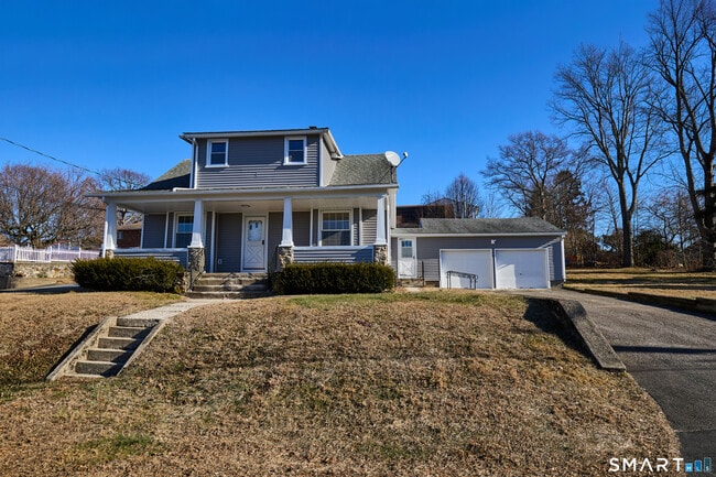 Building Photo - 121 Johnson St