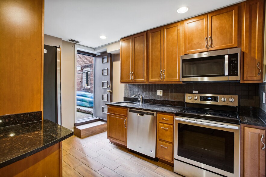 Kitchen with rear entry - 76 R St NW