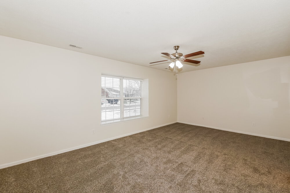 Building Photo - 8406 Southern Springs Way