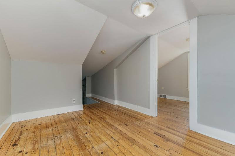 Stairway - 304 College St