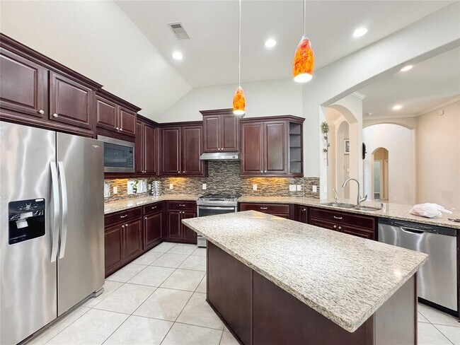 Building Photo - 4714 Western Brook Dr