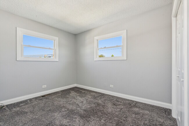 Building Photo - 19338 Beechnut Dr