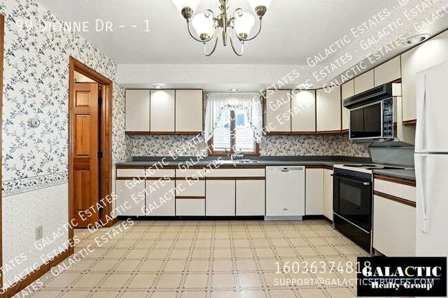 Building Photo - 99 Dionne Dr