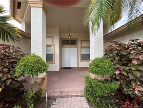 Building Photo - 2529 SW Park Meadows Trail
